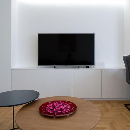 The Spiritual Athens Apartment Bagian luar foto